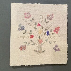 NWOT, Floral Photo‎ Album  scrapbooking, on handmade paper with pressed flowers